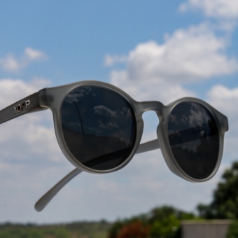 Óculos de Sol Yopp Polarizado Uv400 Vaca Véia
